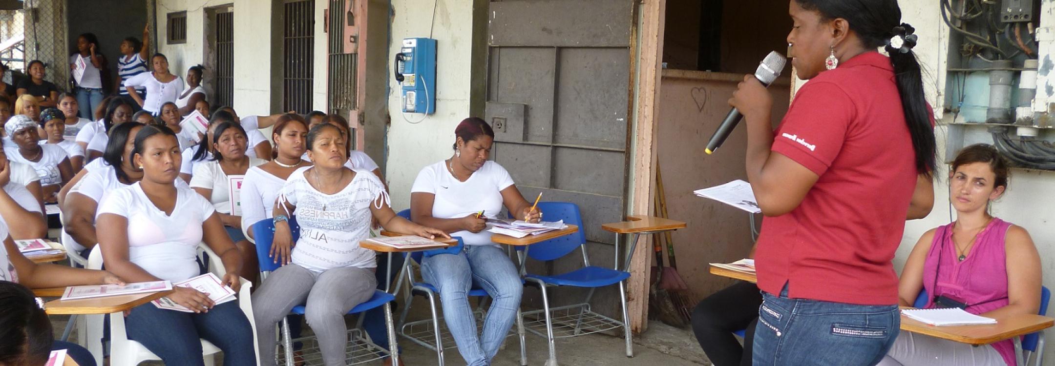 PRISION COLON Guatemala.jpg